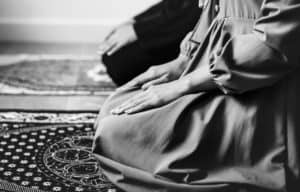 How to pray at work in Islam: 7 practical tips for salah