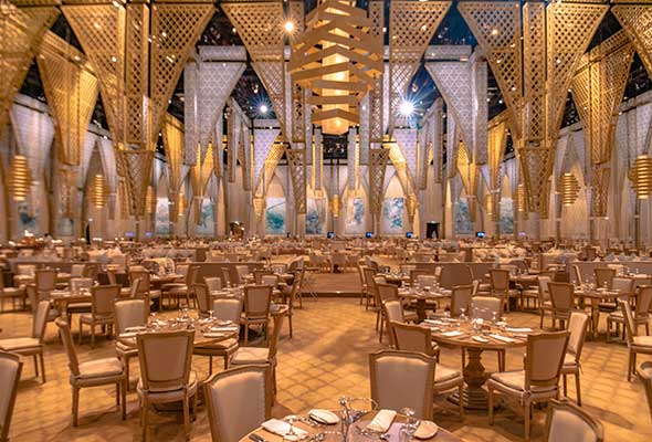 ramadan iftar in dubai, gold decor, majlis