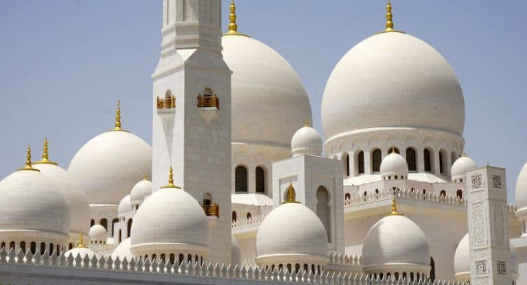 White Domes of Sheikh Zayed Grand Mosque in Abu Dhabi